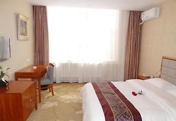 Yuangu Town Business Hotel Qingdao Zewnętrze zdjęcie